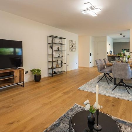 Sweethome - Luxus Pur - Grosse Kueche, 2 Baeder, 2 Terrassen Ottobrunn Exteriör bild