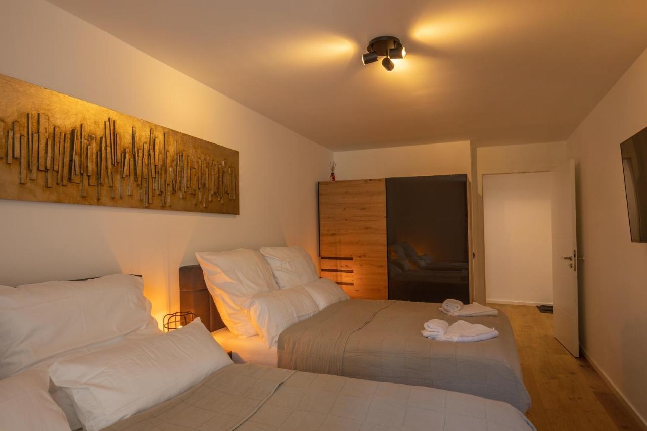 Sweethome - Luxus Pur - Grosse Kueche, 2 Baeder, 2 Terrassen Ottobrunn Exteriör bild