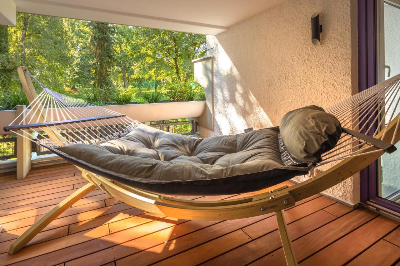 Sweethome - Luxus Pur - Grosse Kueche, 2 Baeder, 2 Terrassen Ottobrunn Exteriör bild